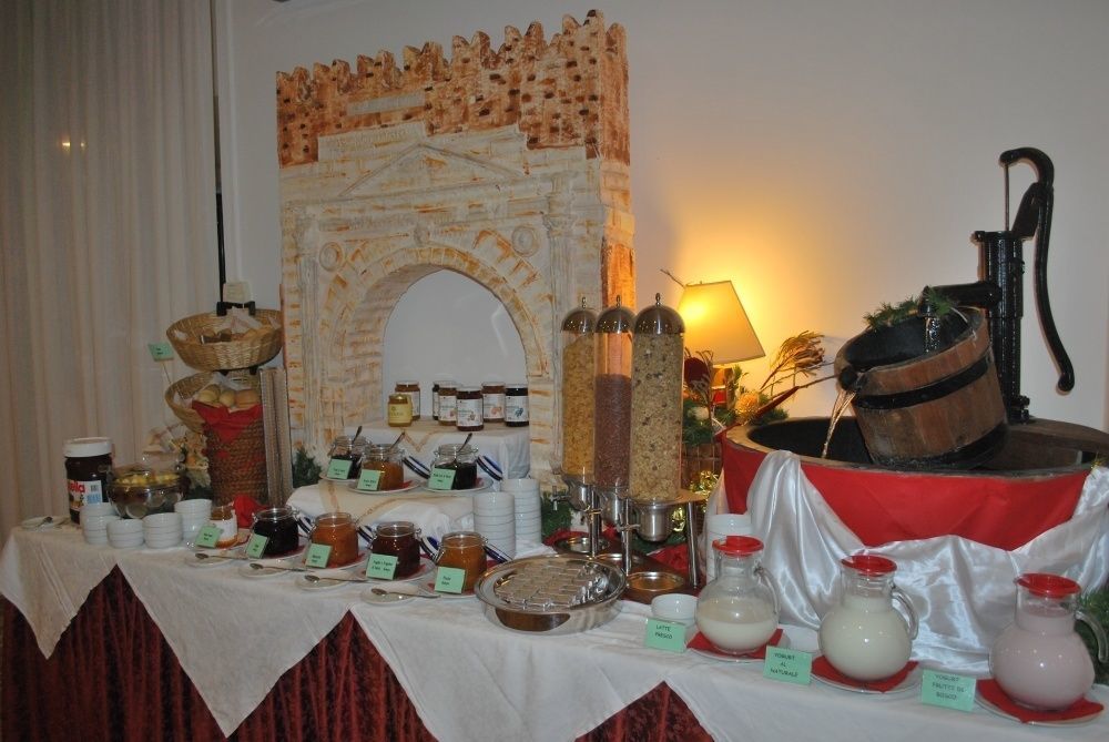 Hotel Lady Rimini Extérieur photo