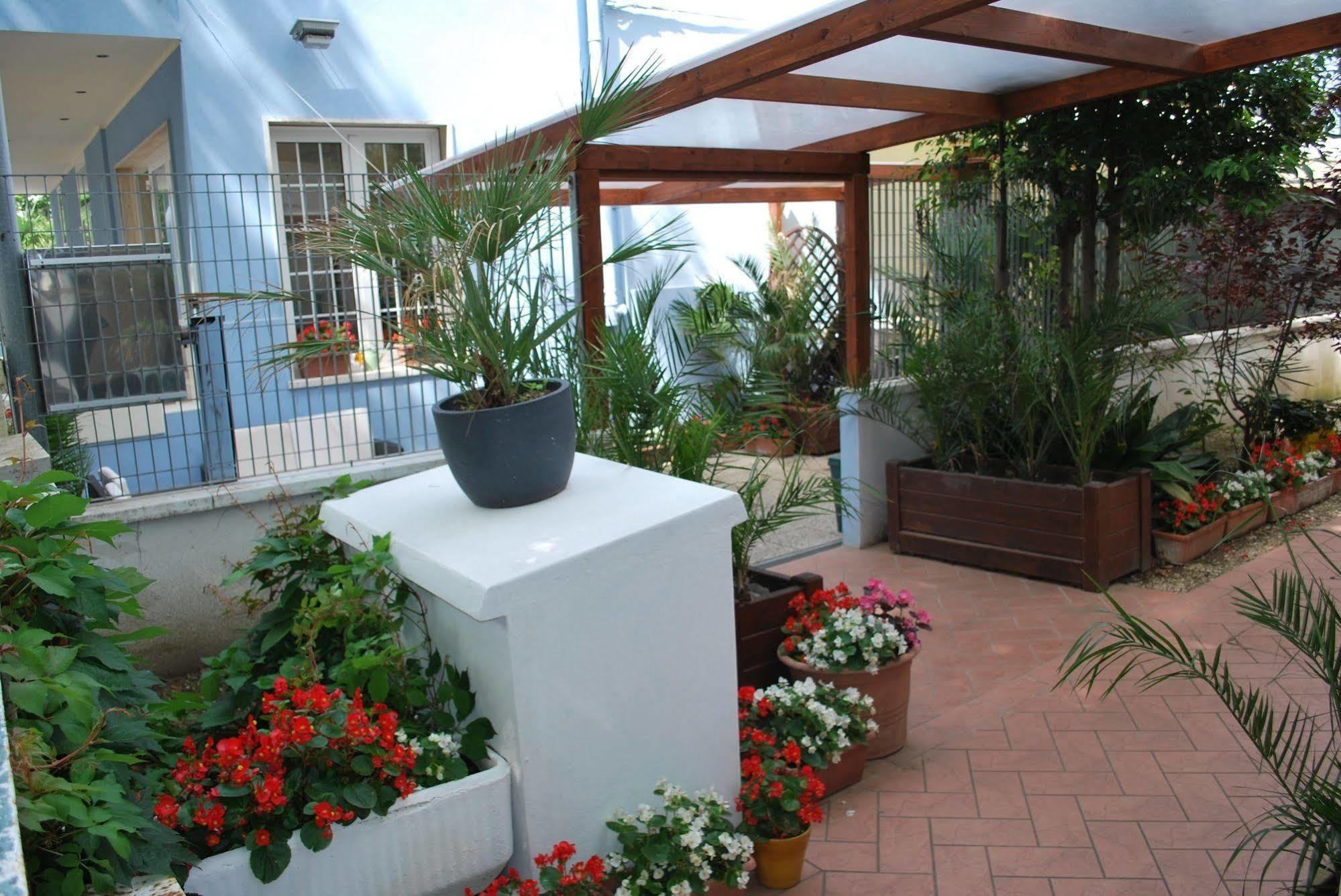 Hotel Lady Rimini Extérieur photo